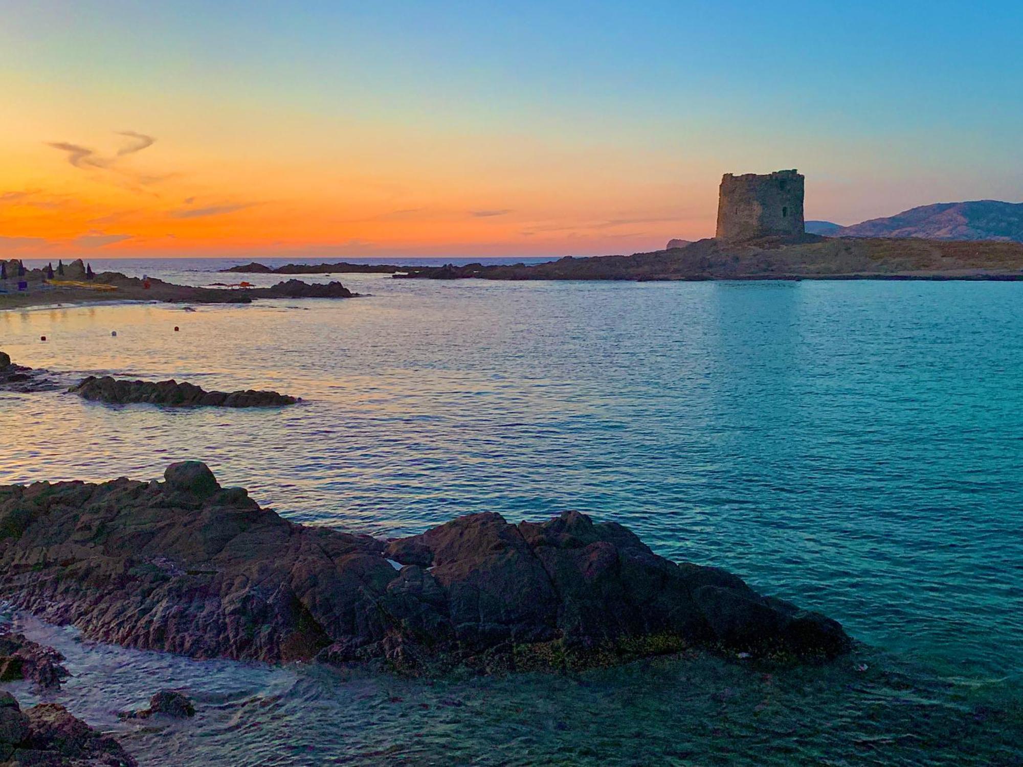 L' Elicriso, A Pochi Passi Dal Mare Con Giardino Privato - The Elicriso, A Few Meters From The Sea, With Private Garden Διαμέρισμα Stintino Εξωτερικό φωτογραφία